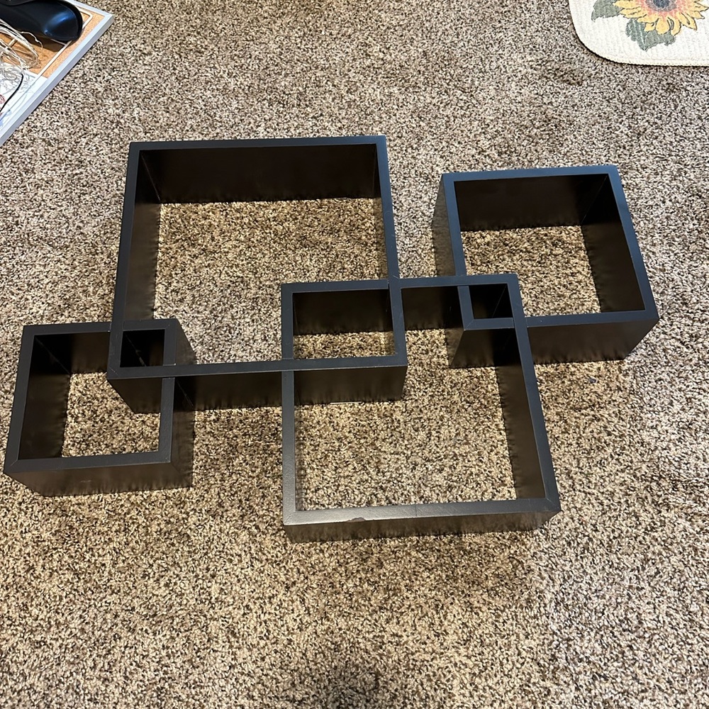 Interlocking Shelves